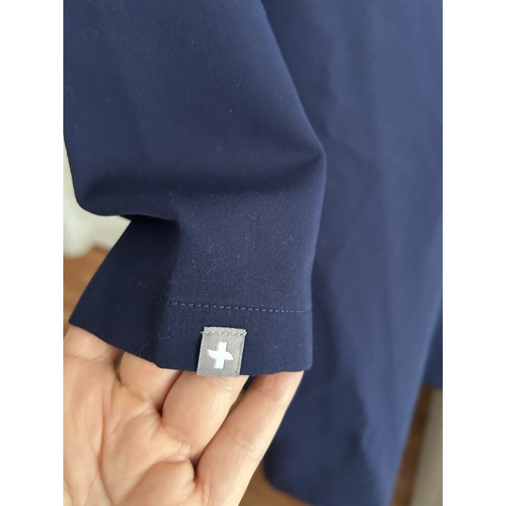 FIGS Technical Collection Navy Blue V-Neck Scrub Top Mens Large - Picture 4 of 9